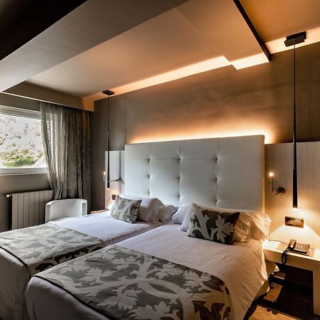 Xalet Bringue Hotel El Serrat Zewnętrze zdjęcie