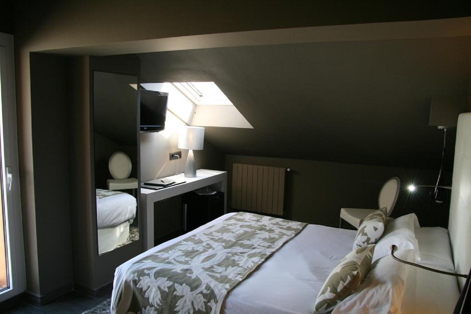 Xalet Bringue Hotel El Serrat Zewnętrze zdjęcie